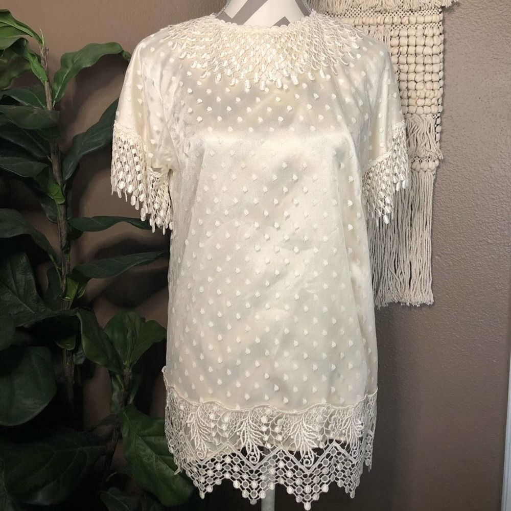 Jessica McClintock Cream Lace Overlay Blouse